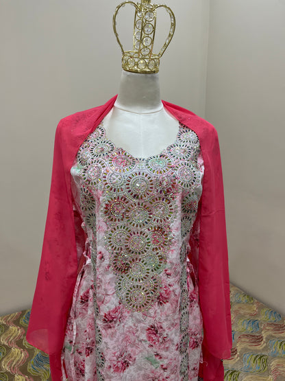 لبسة المخور الإماراتي