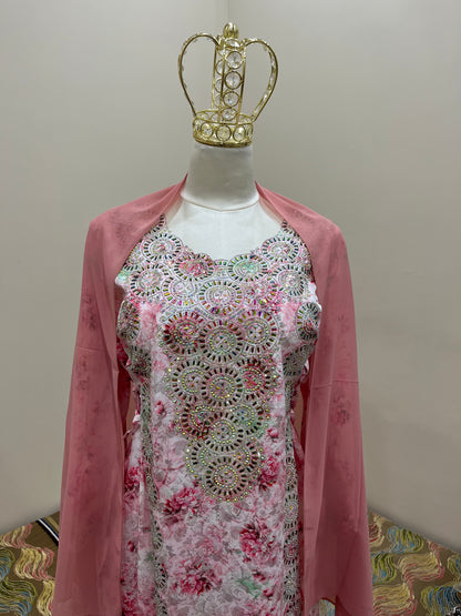 لبسة المخور الإماراتي