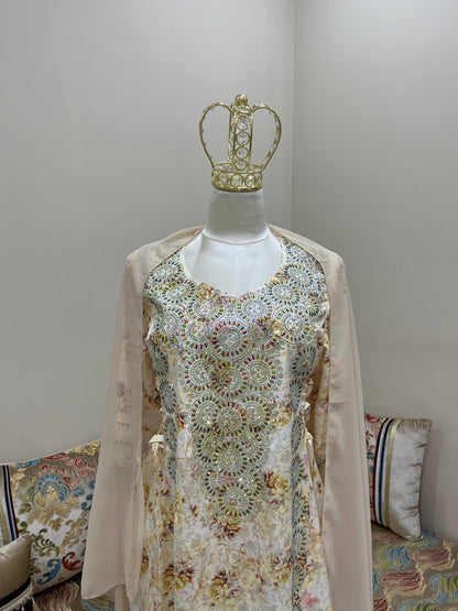 لبسة المخور الإماراتي